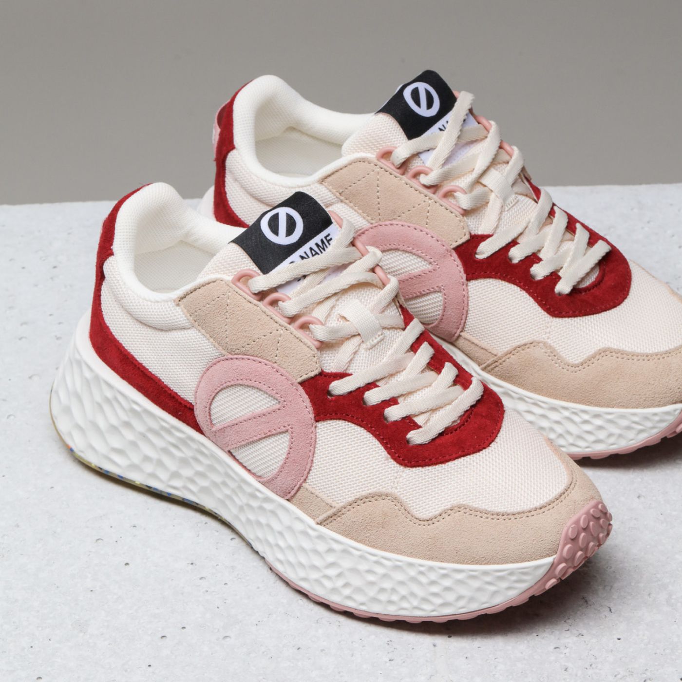 CARTER JOGGER W - SUEDE/KNIT/SUED - BEIGE/OFF WHITE/RED